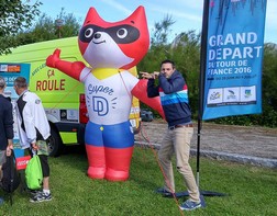 A clever fox-like mascot for the Tour de France