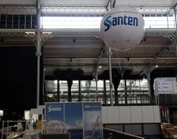 An advertising balloon at a trade show for Santen