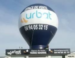 Giant Urbat hot air balloon: visibility for a nautical store