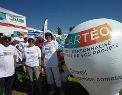 POS hot air balloon display for Clartéo accountancy firm