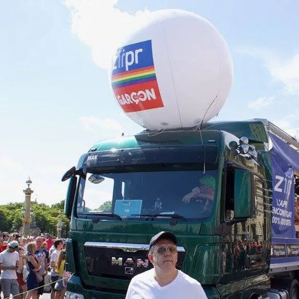 Air-filled balloon