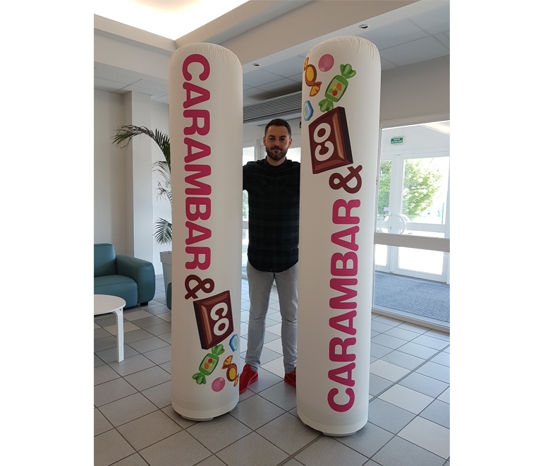 2.20m cylindrical inflatable totem for Carambar